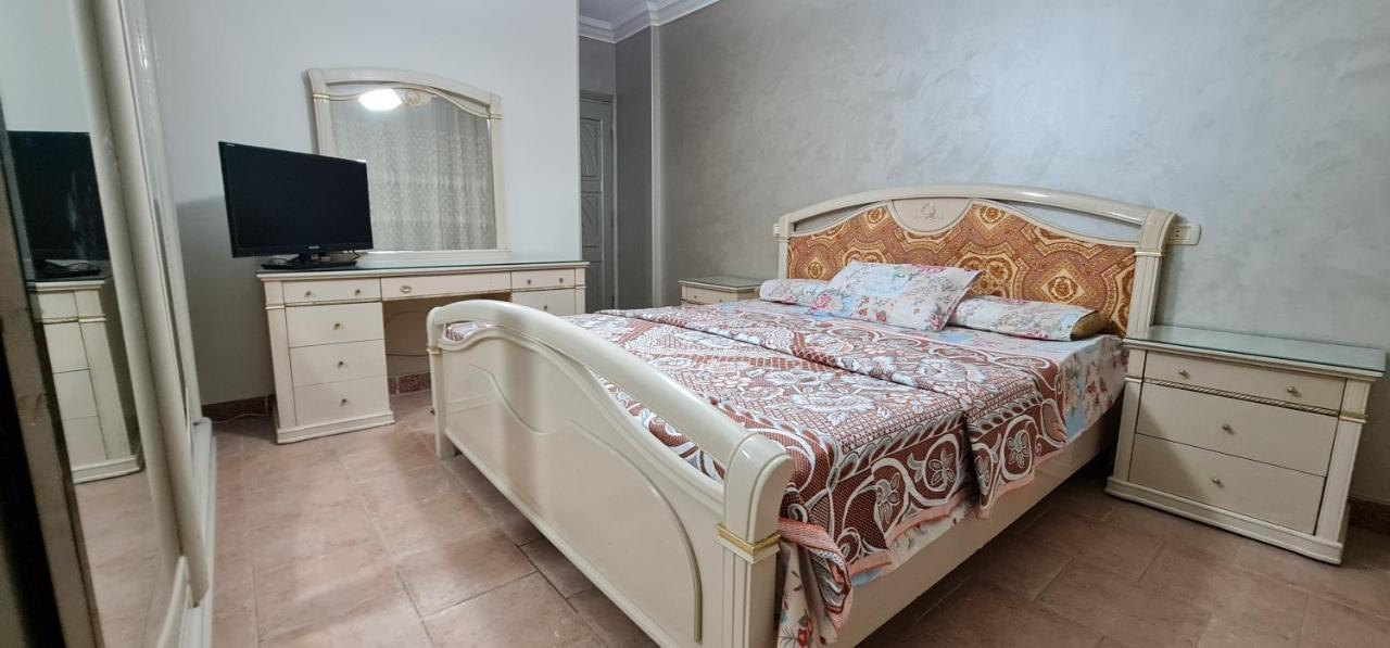 Comfy 2-Bedrooms Apartment In Cairo 44-2 Екстериор снимка